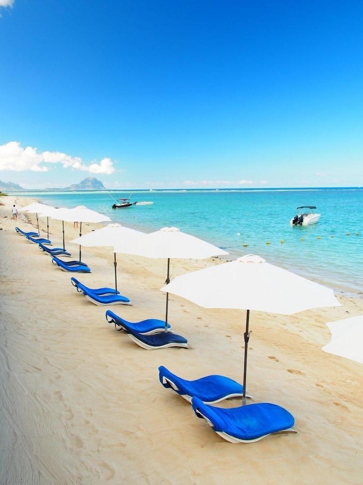 Gold Beach Resort Flic en Flac Exterior foto