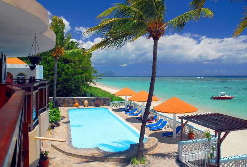 Gold Beach Resort Flic en Flac Exterior foto