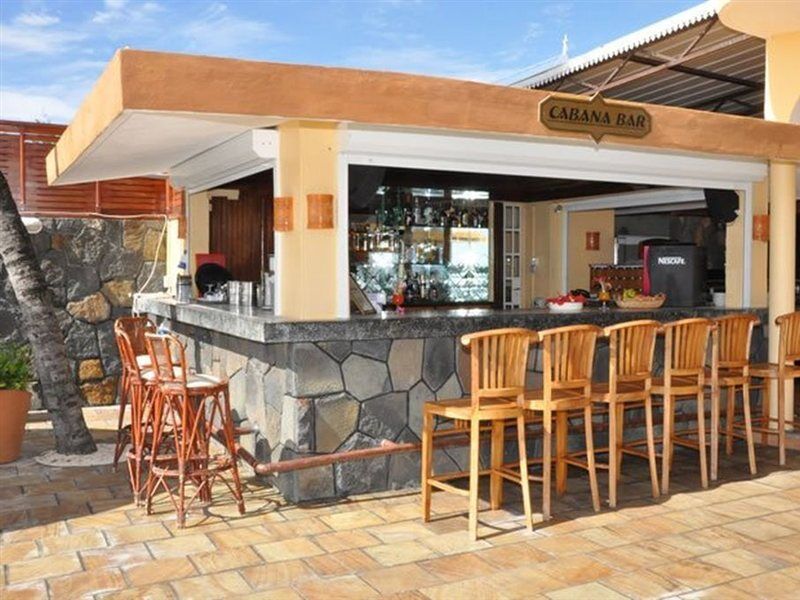 Gold Beach Resort Flic en Flac Exterior foto